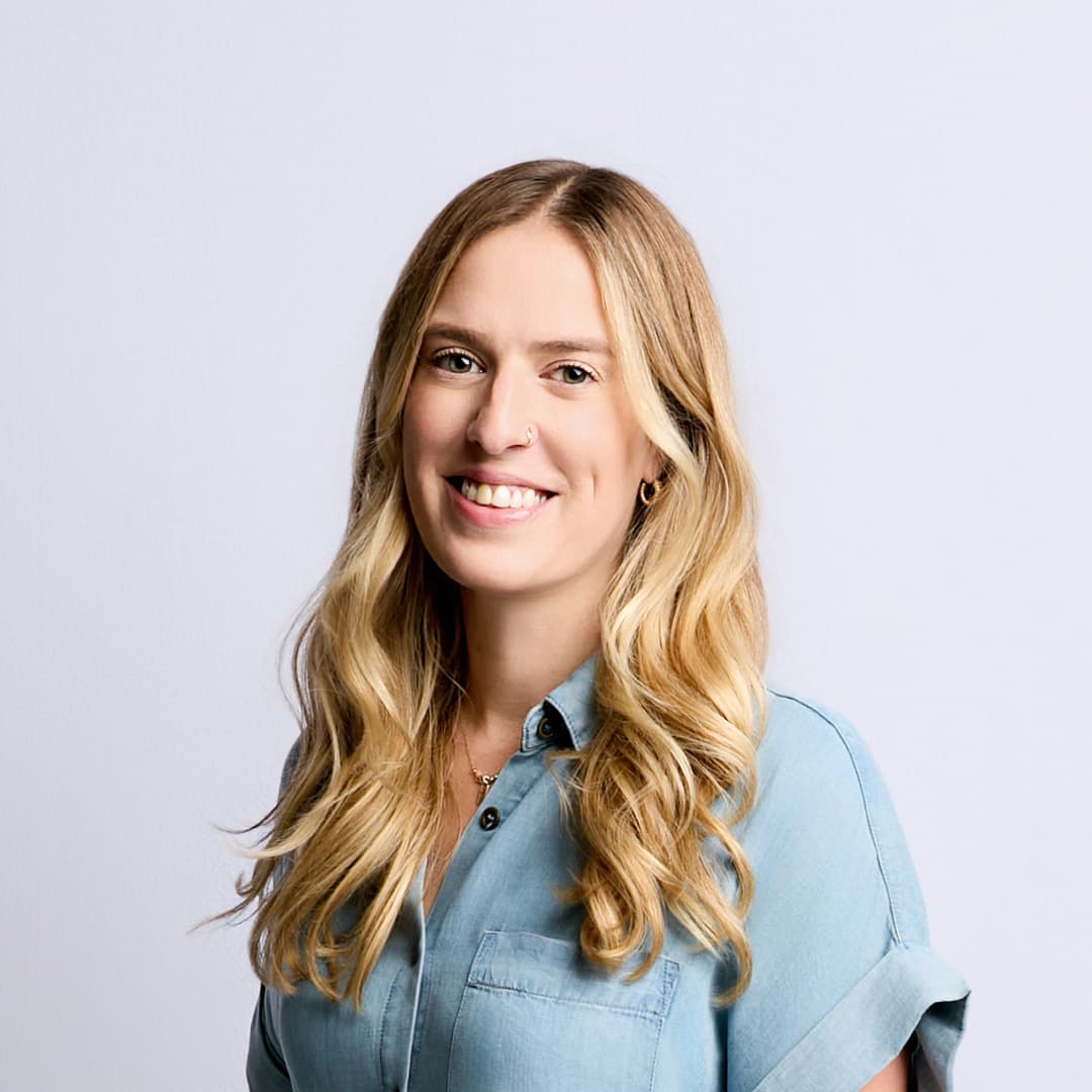 Cassandra Margolin "Good" Photo